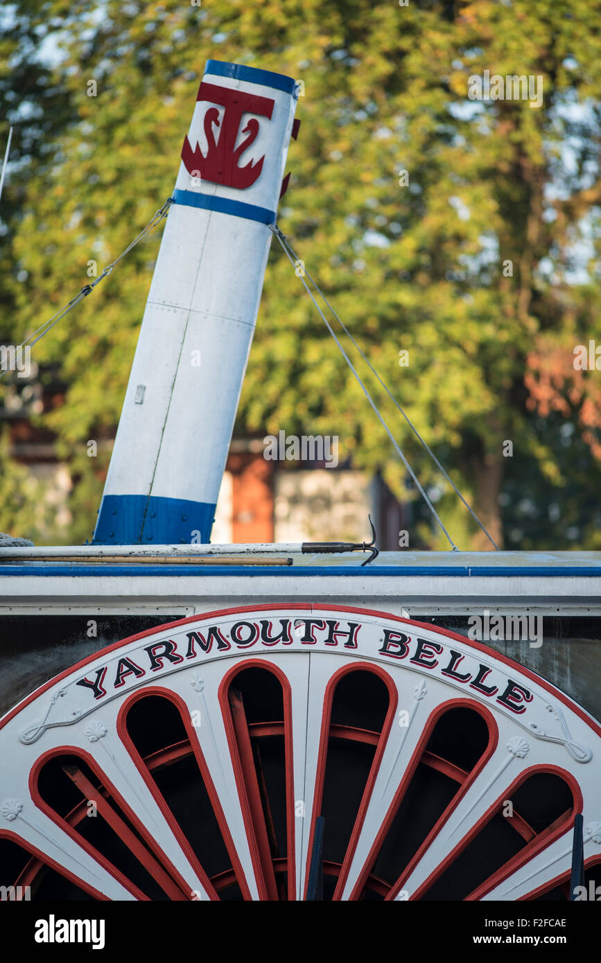 Thames paddle steamer boat hires stock photography and images Alamy