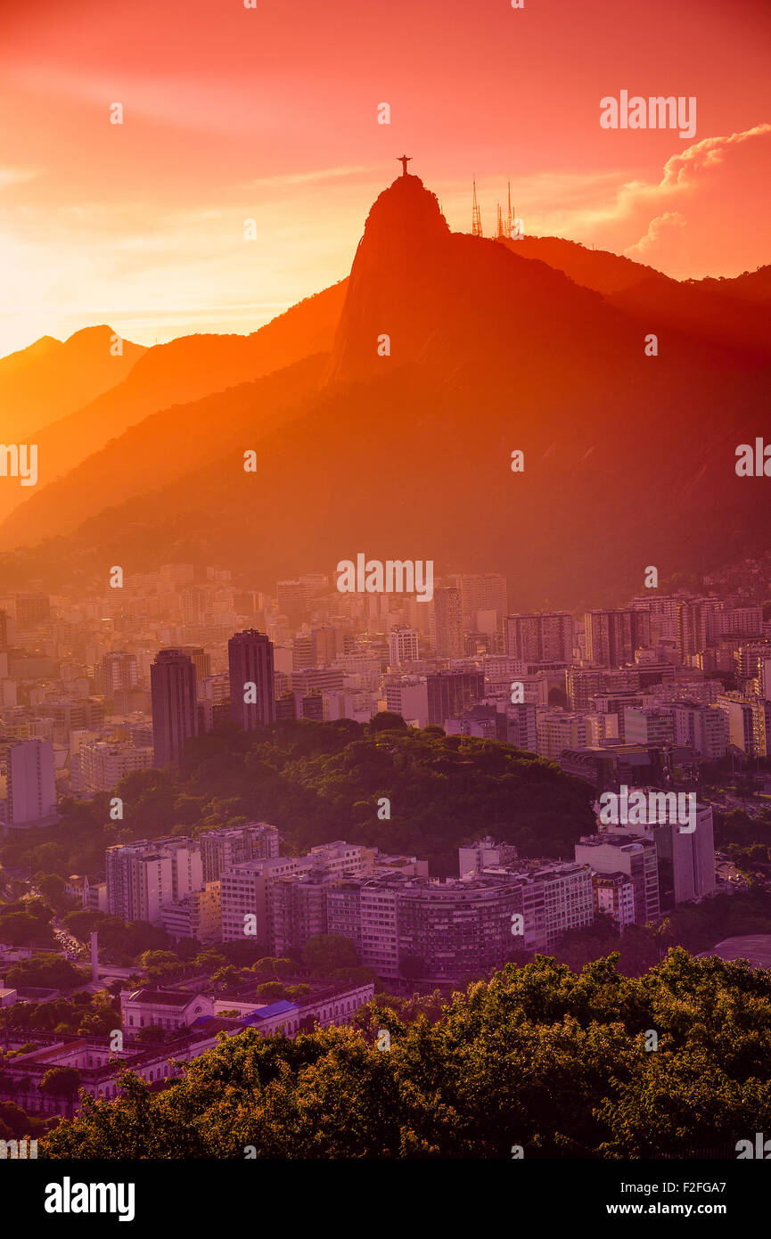 Río de janeiro aerial vertical hi-res stock photography and images - Alamy