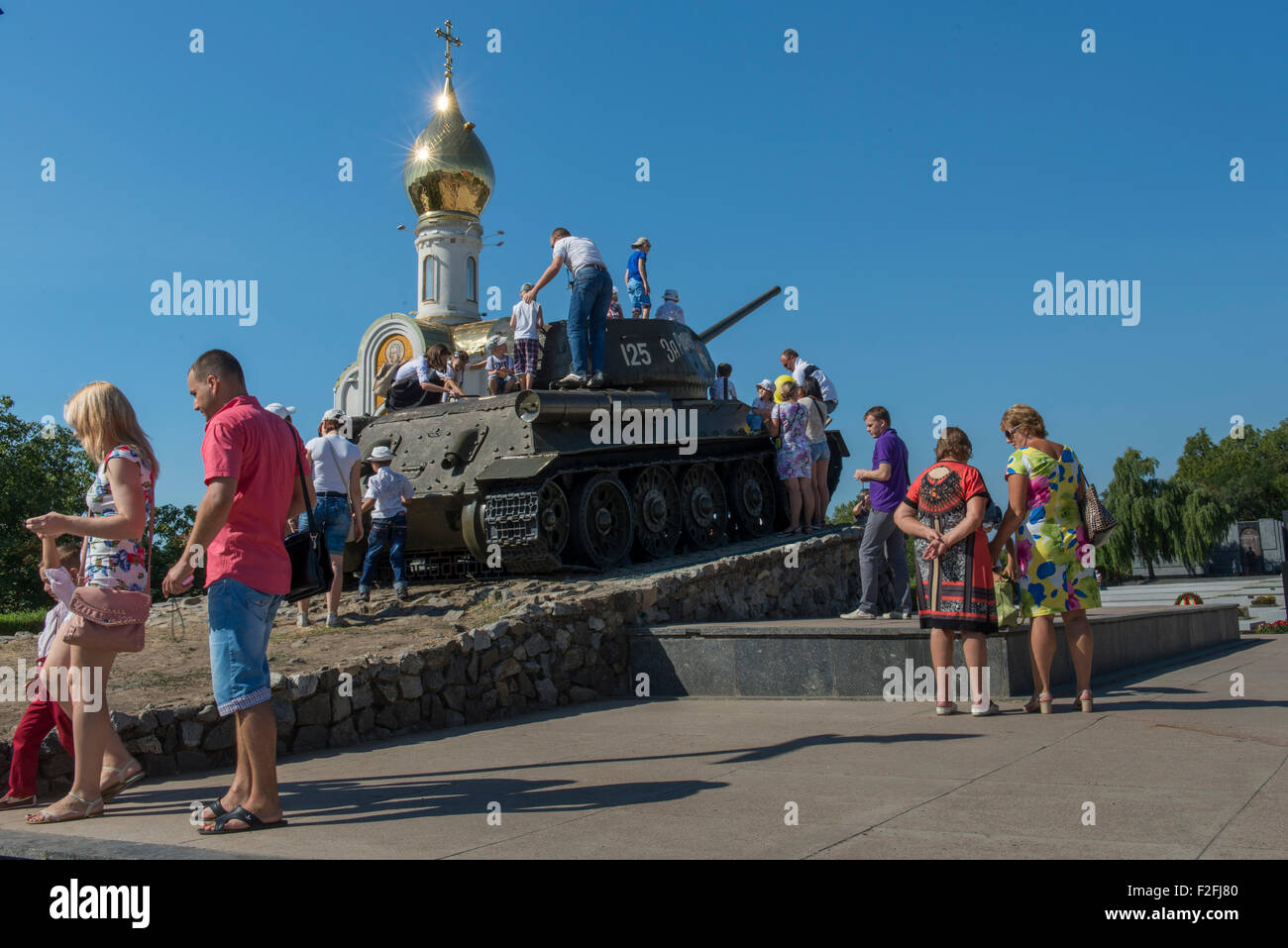 People At Tank Monument - 25th Anniversary of the Pridnestrovian Moldavian Republic PMR, Transnistria, Soviet USSR Moldova Stock Photo