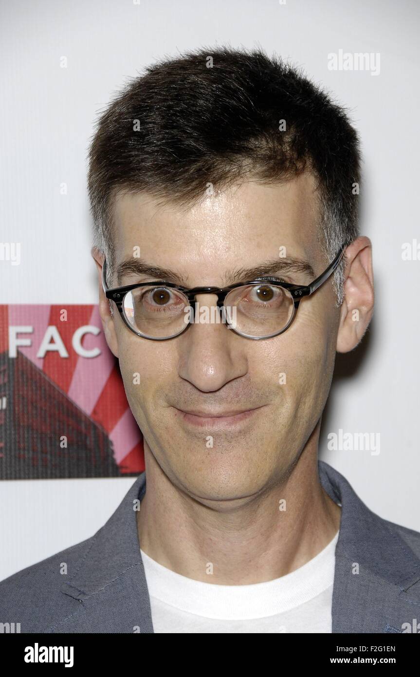 Los Angeles, CA, USA. 17th Sep, 2015. Robert Cohen at arrivals for