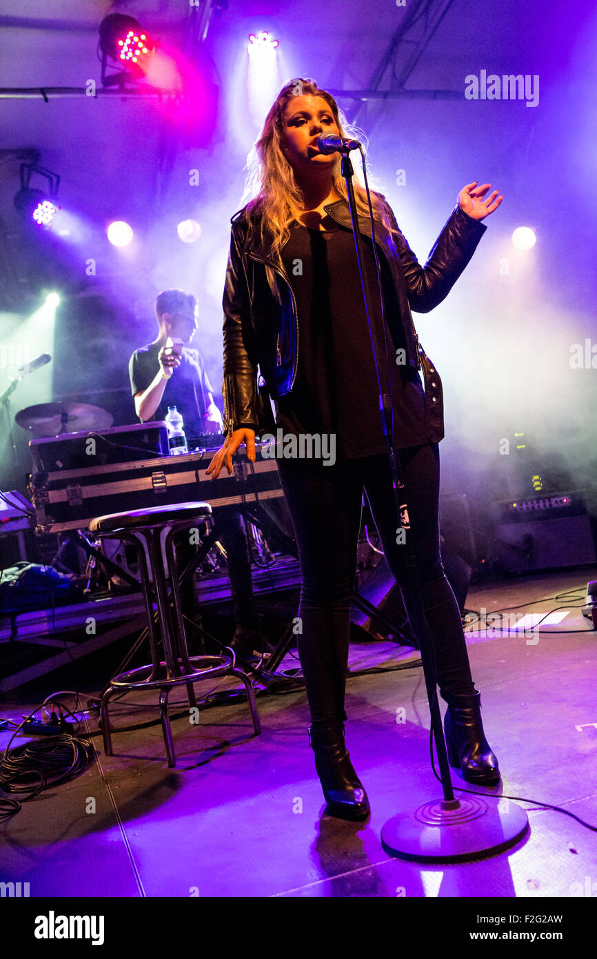 Milan Italy. 17th September 2015. The Australian singer GRACE performs live on stage at Circolo Magnolia opening the show of Leon Bridges Credit:  Rodolfo Sassano/Alamy Live News Stock Photo