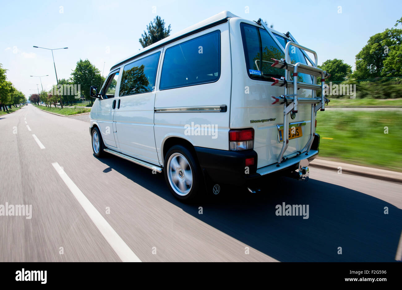 VW Volkswagen T4 camper van with pop 