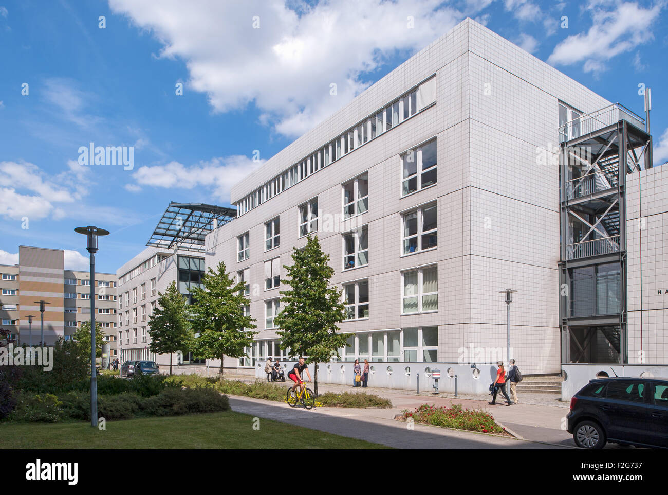 03.07.2014, Berlin, Berlin, Germany - Berlin School of Economics and Law,  Campus Lichtenberg, free access for fish belly, House Stock Photo - Alamy