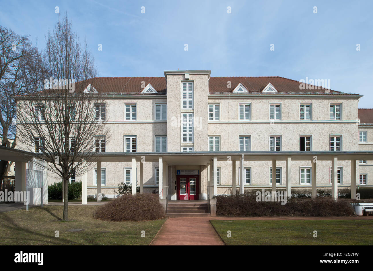 08.03.2015, Dresden, Saxony, Germany - Buildings of the Municipal Hospital Dresden-Neustadt. The former Dr.-Guentz-Altenheim, Stock Photo