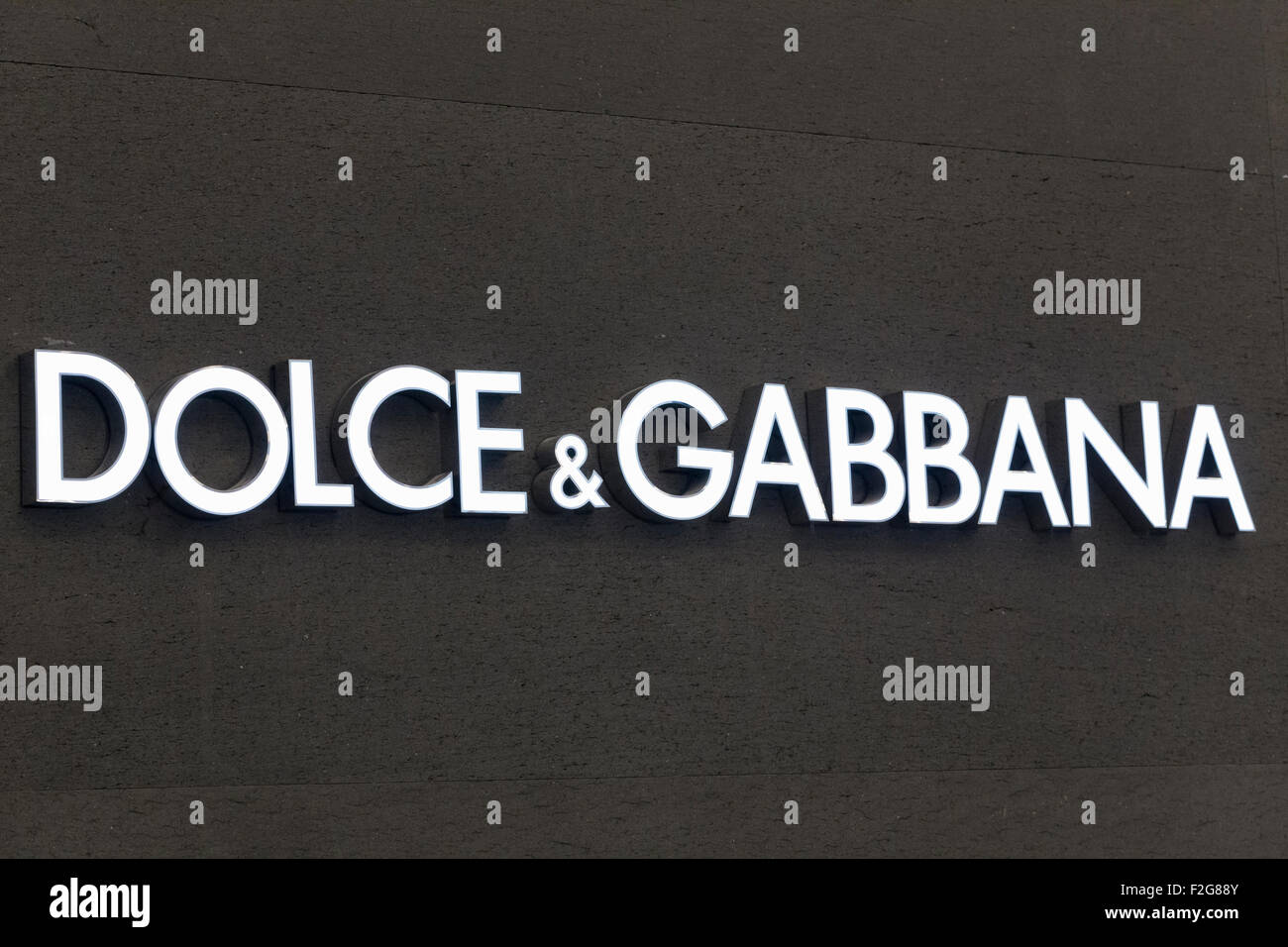 Dolce gabbana sign hi-res stock photography and images - Alamy
