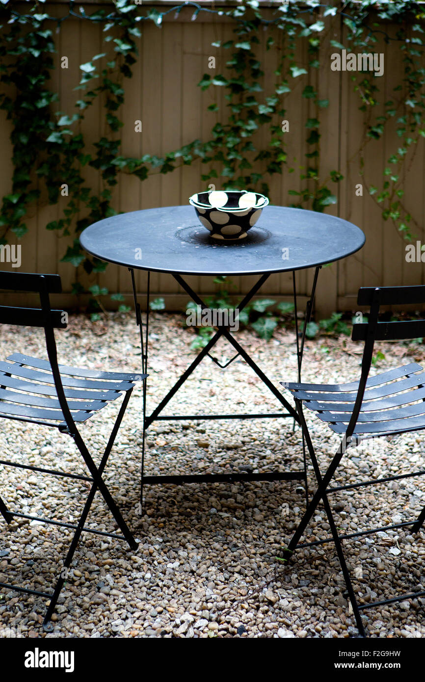 Ala mesh garden furniture deals