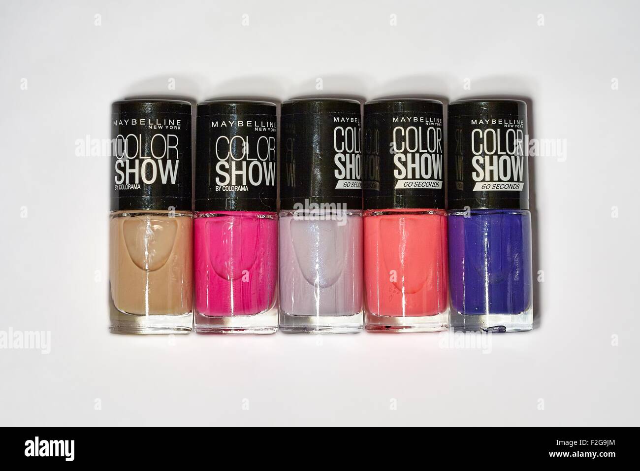 Maybelline Color Show Nail Lacquer Nude Skin 015 Review | Diva Likes