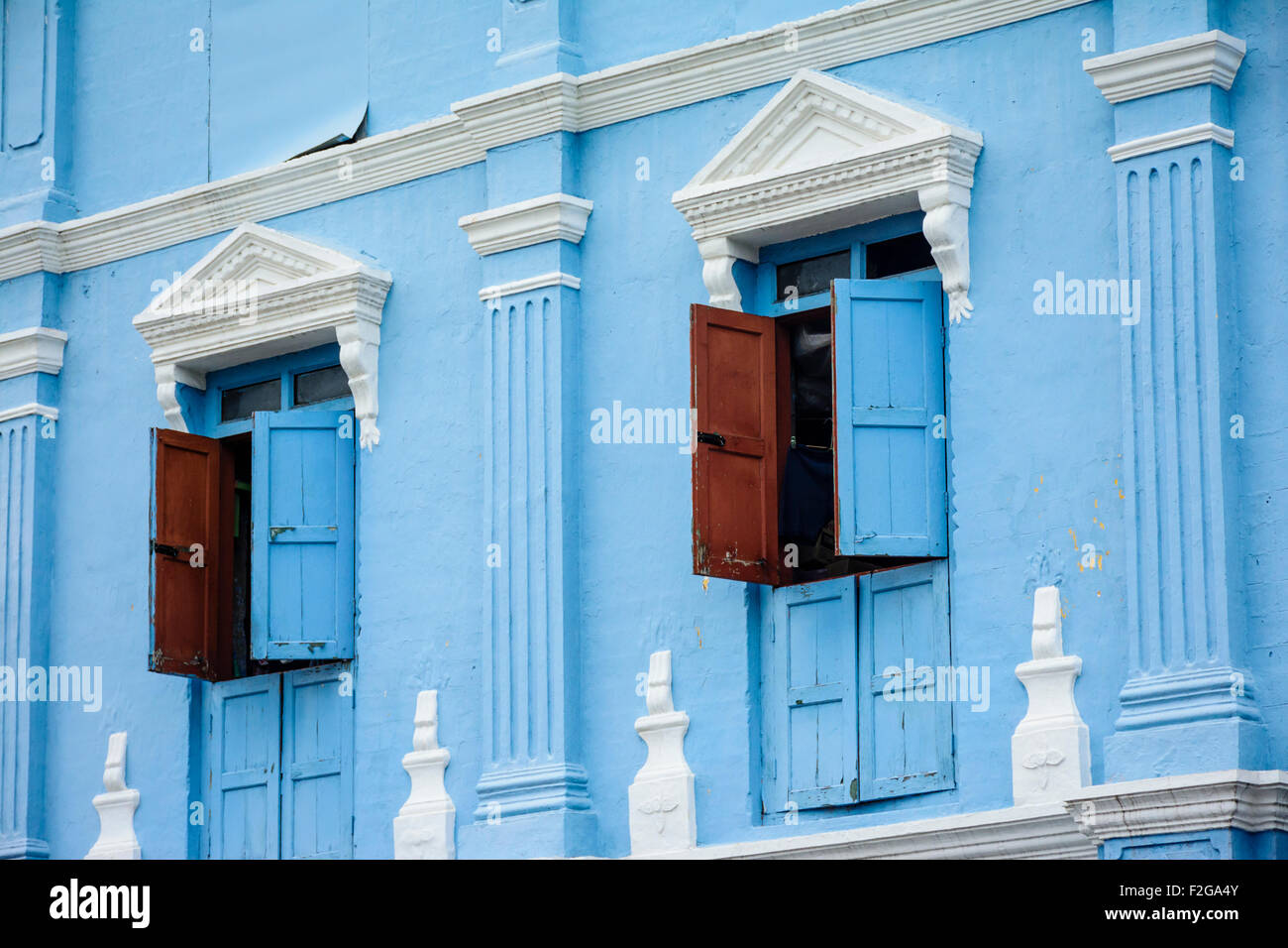 Asian shophouse hi-res stock photography and images - Alamy