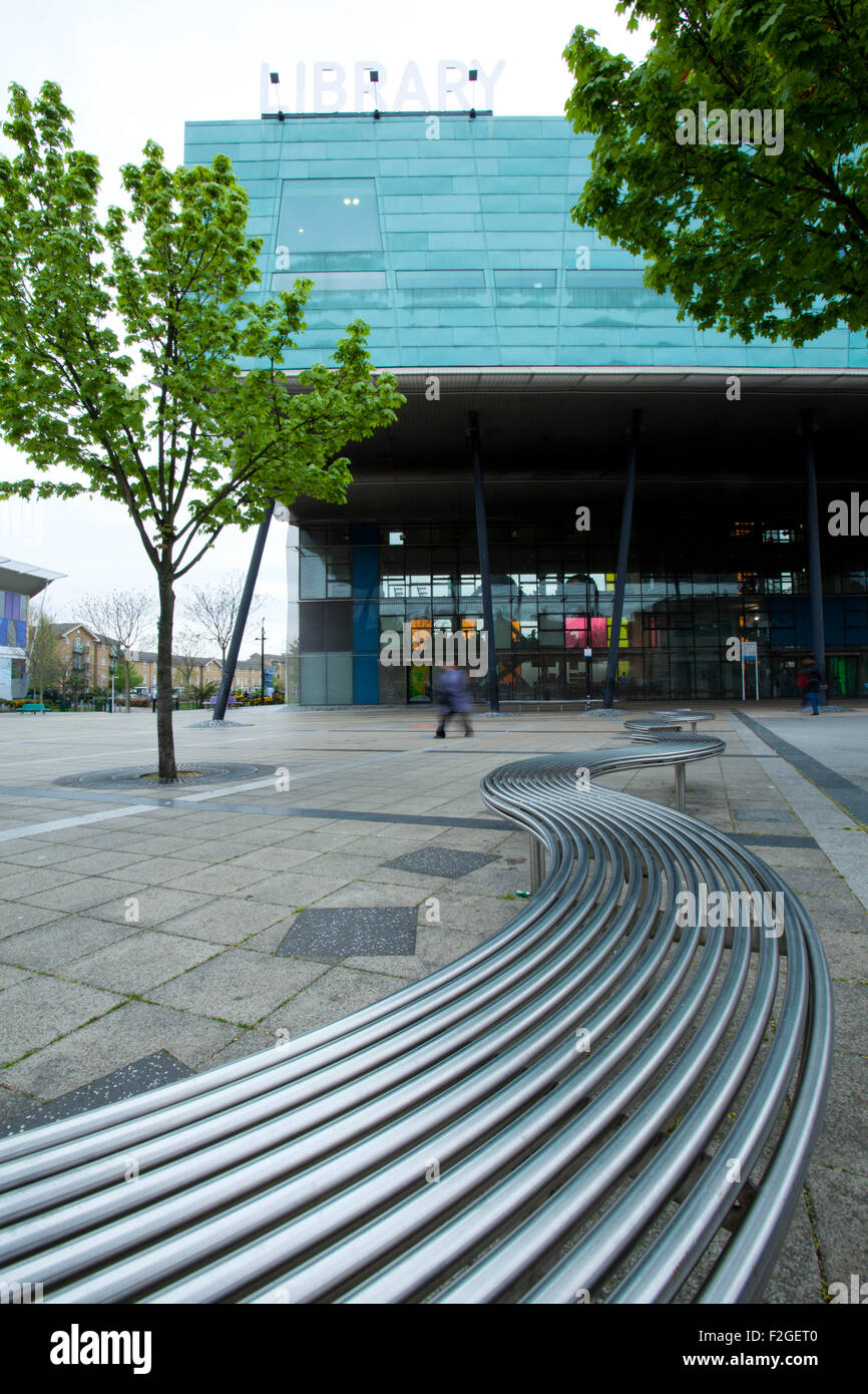 A view along a seat towards Peckham library Stock Photo
