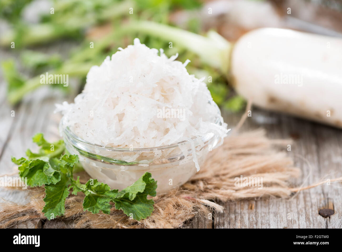 Horseradish plant hires stock photography and images Alamy