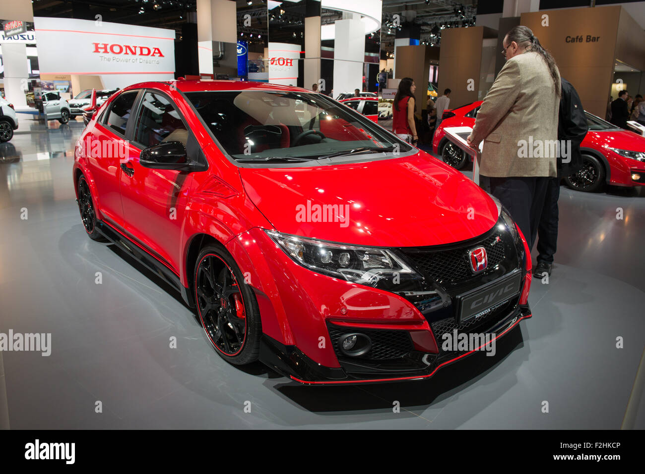 2015 Geneva Motor Show: Honda announces prices for new Civic Type R -  CarWale