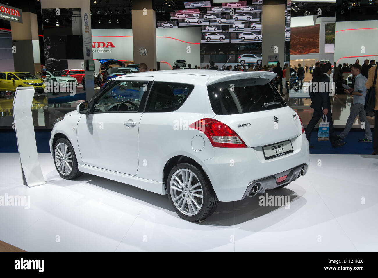 Suzuki Swift Sport 2015null