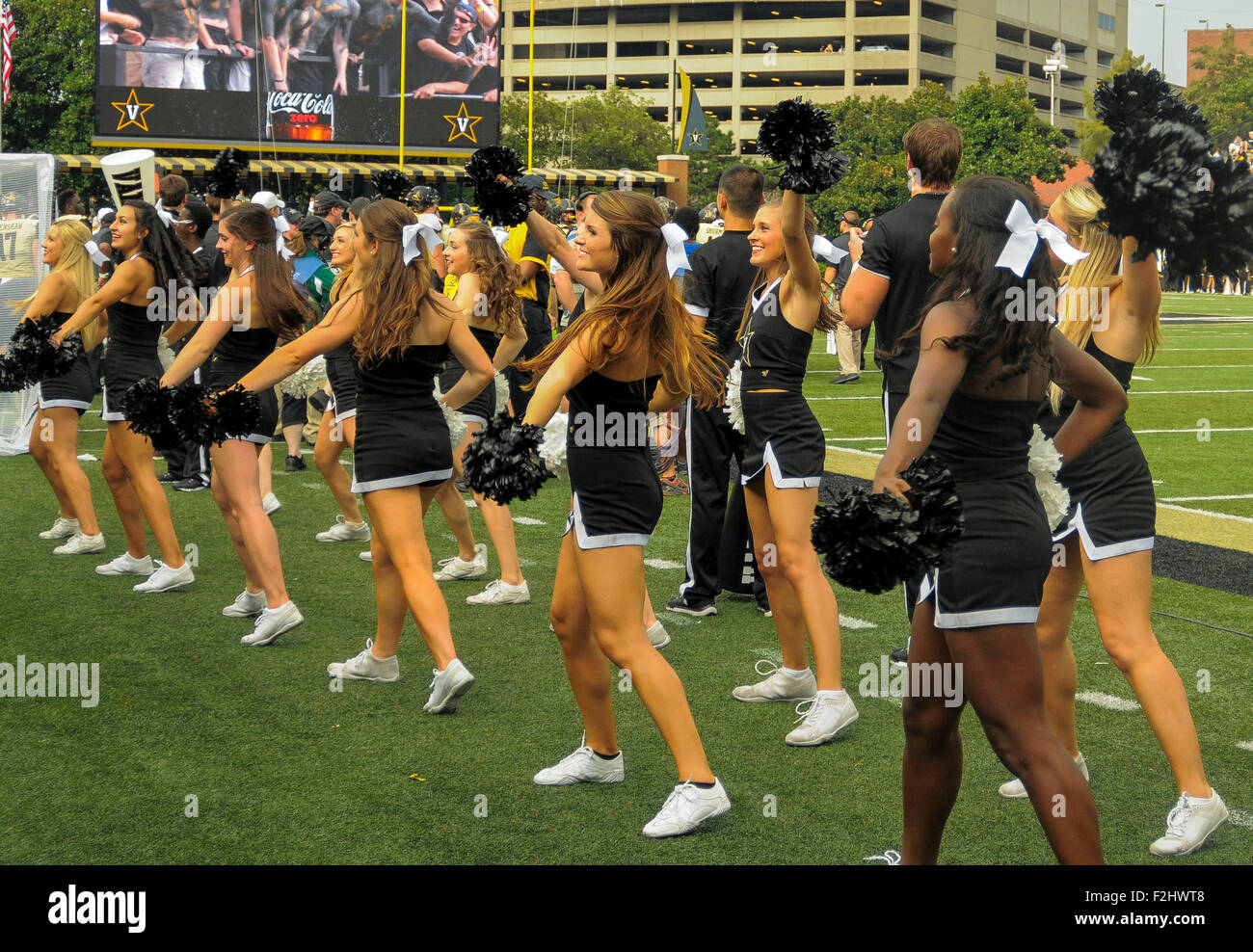 Nashville, Tennessee, USA. 19th September, 2015. Vanderbilt Commodores cheerleaders strut their stuff for the crowd during NCAA college football action between theAustin Peay Governors and the Vanderbilt Commodores at Vanderbilt Stadium Dudley Field inNashville Tennessee Steve Roberts/CSM Credit:  Cal Sport Media/Alamy Live News Stock Photo