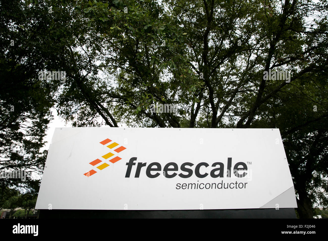 A logo sign outside of the headquarters of Freescale Semiconductor Inc