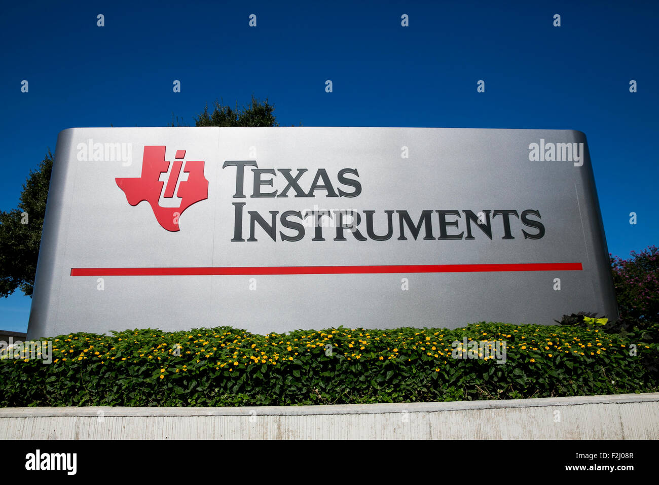 Companies to watch: Texas Instruments, Ericsson, Novartis, Marriott and Uber