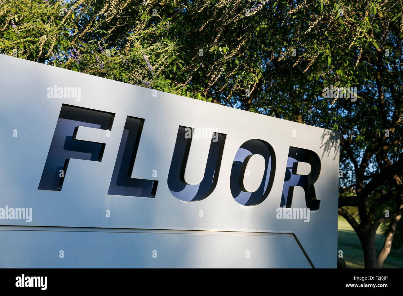 Fluor hires stock photography and images Alamy