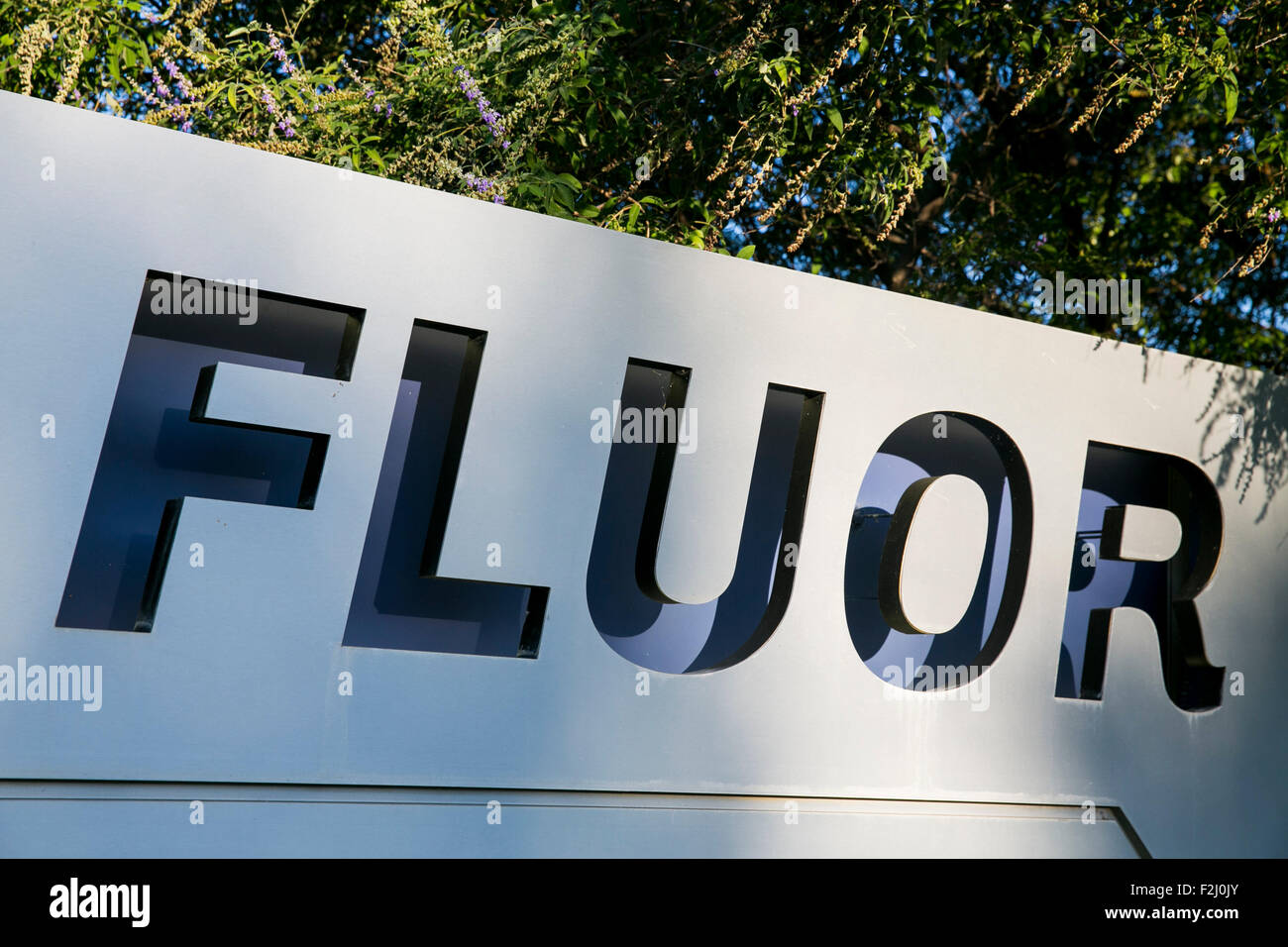 Fluor corporation hi-res stock photography and images - Alamy