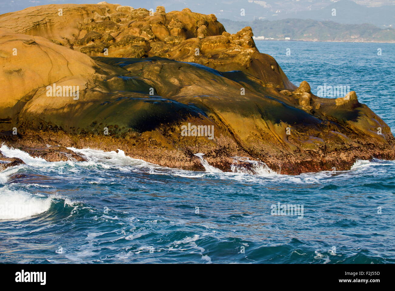 formation of rocks and ocean Stock Photo - Alamy