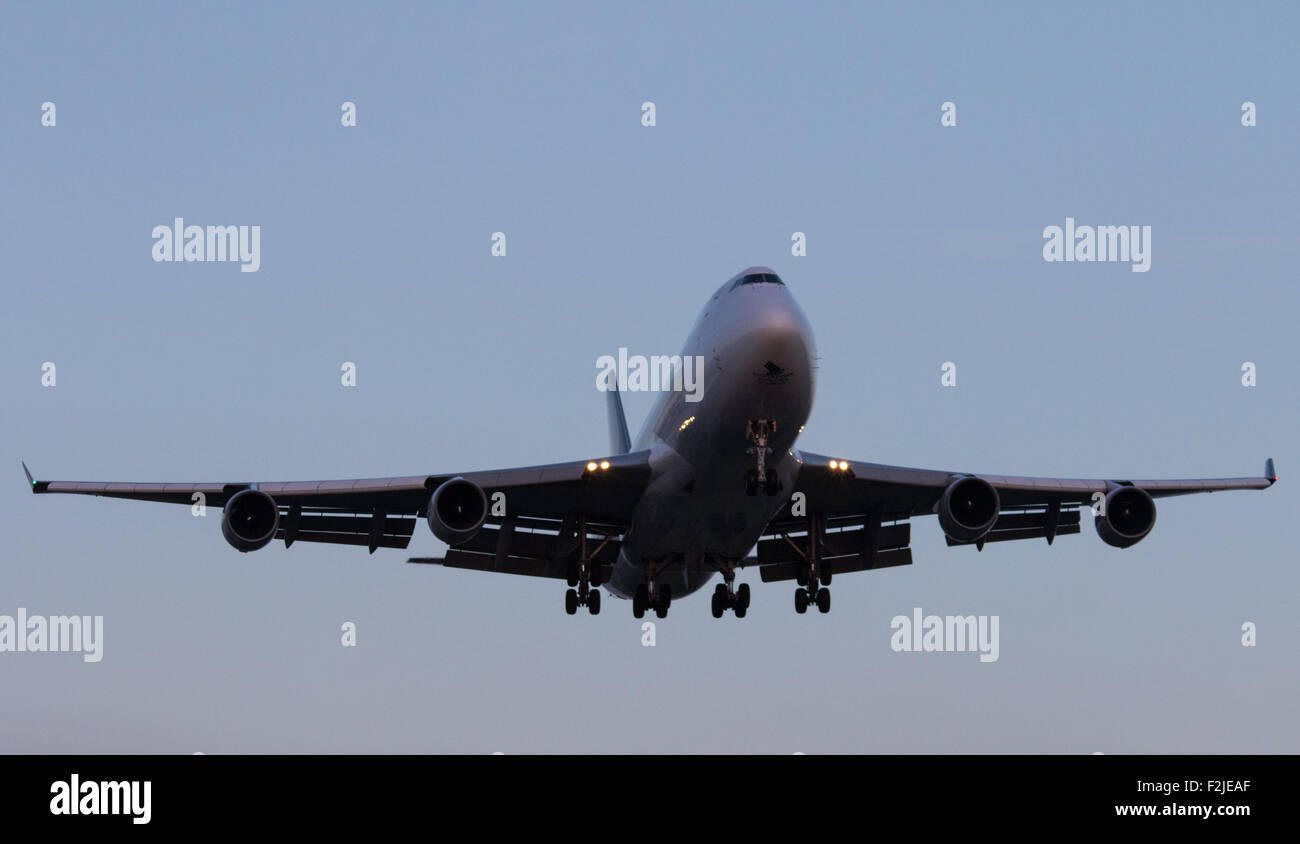 London Heathrow, September 19th 2015. A Cathay Pacific Boeing 747 feighter prepares to land at London Heathrow on Runway 27R. Credit:  Paul Davey/Alamy Live News Stock Photo