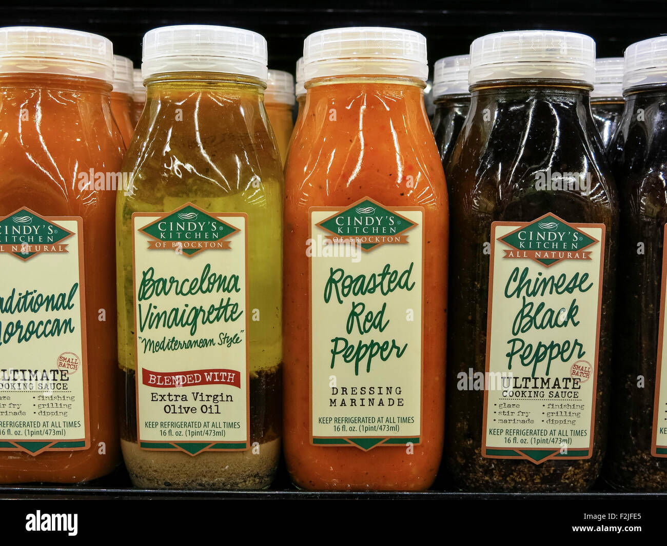 Bottles Of Cindy S Kitchen Salad Dressings Fairway Super Market New York City Usa Stock Photo Alamy