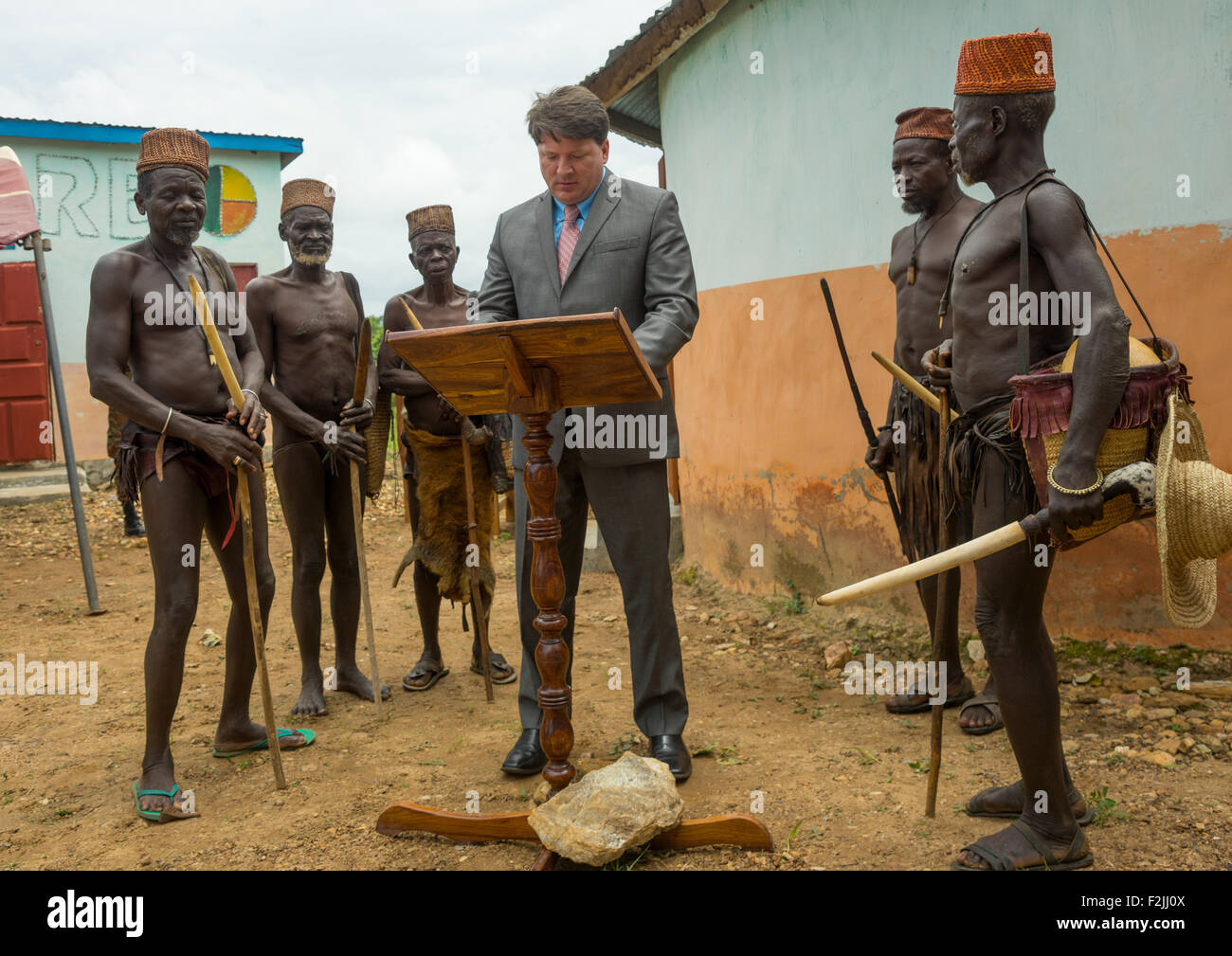 Benin, West Africa, Taneka-Koko, traditional healers with american cultural representative for the opening ceremony of a local museum Stock Photo