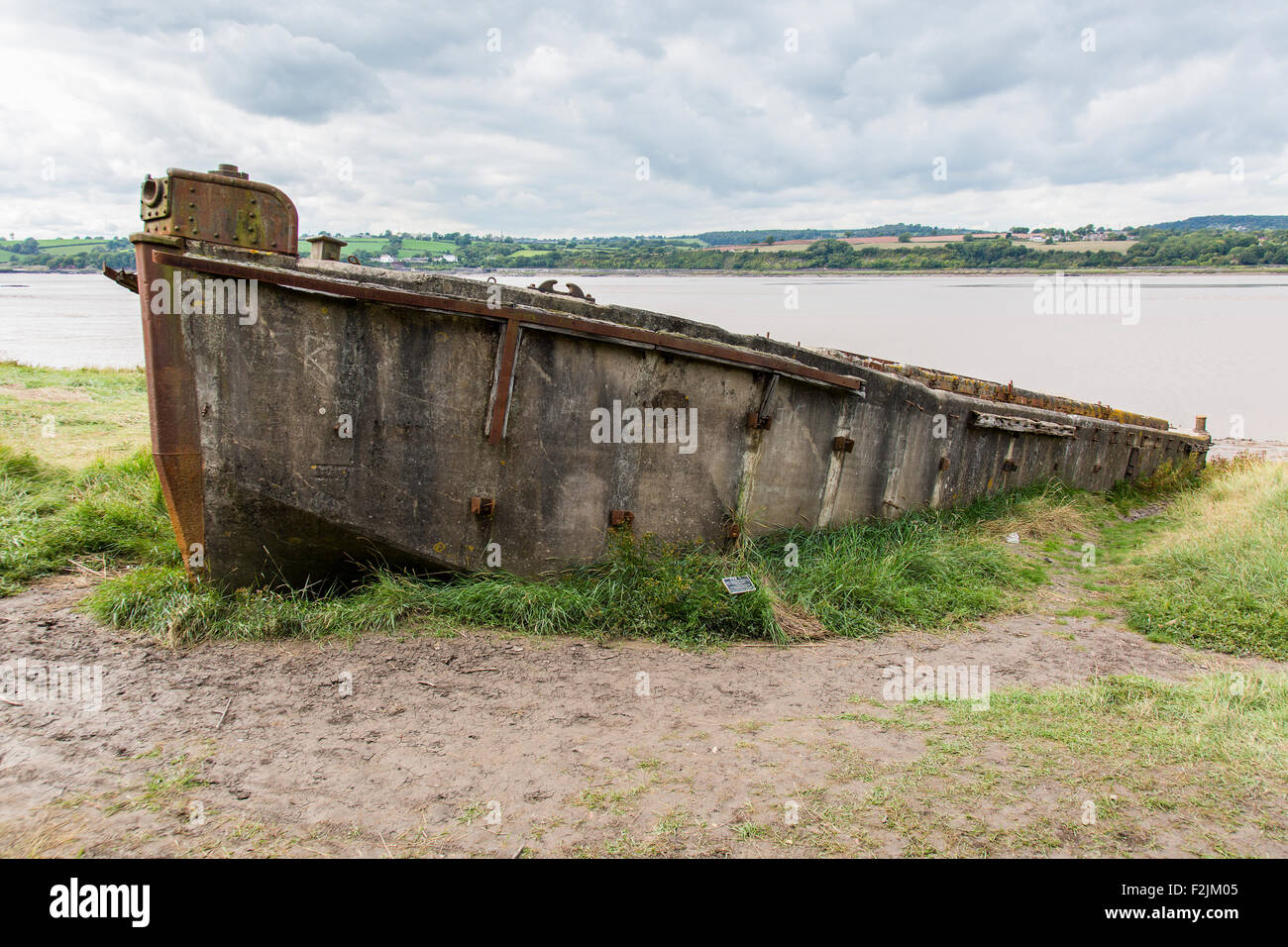 Abandoned boats at Purton ship graveyard on the bank of the river Severn where boats were dumped between 1909 and the 1970s in a Stock Photo