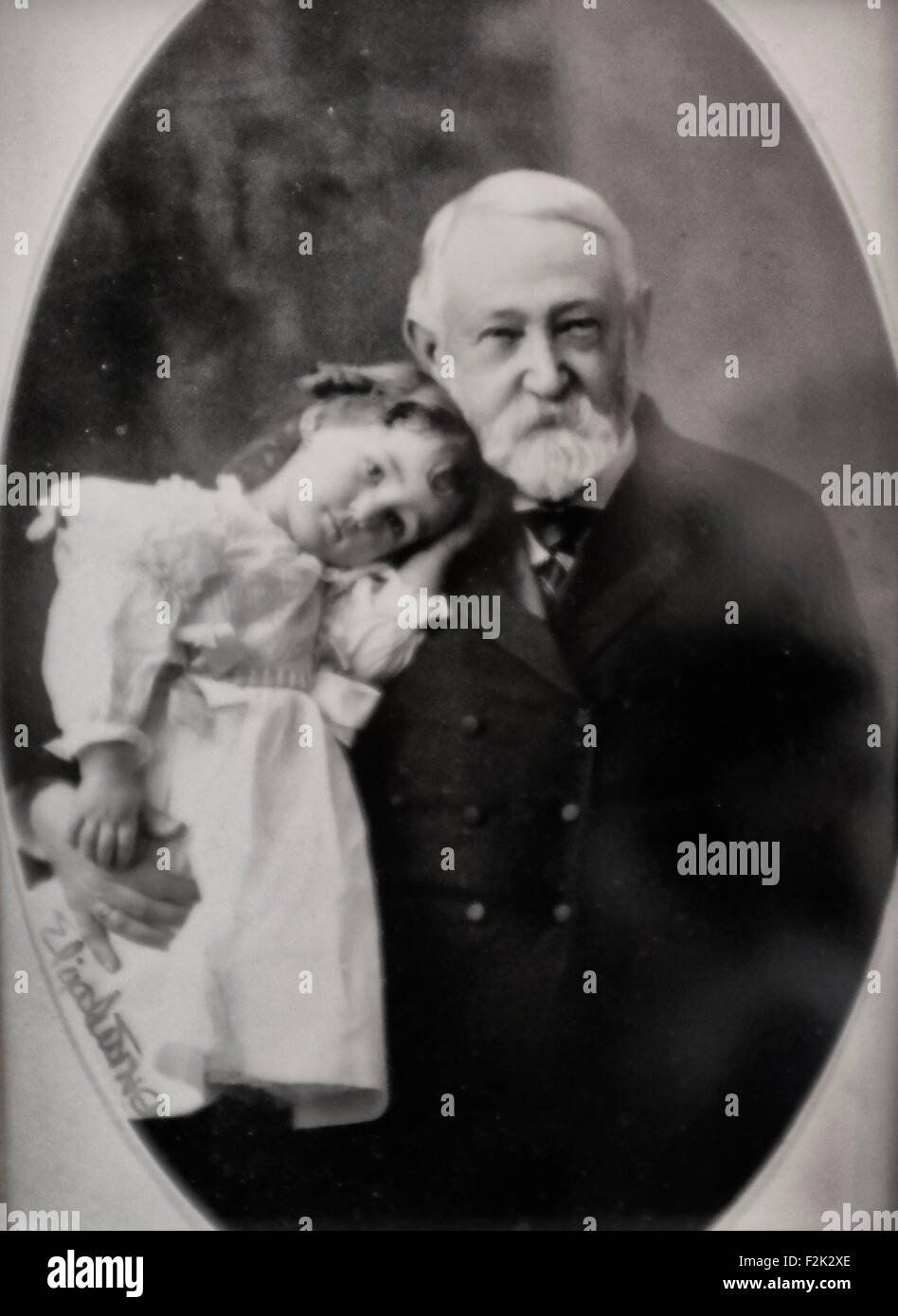 Former President Benjamin Harrison with his daughter, Elizabeth Harrison, circa 1900 Stock Photo