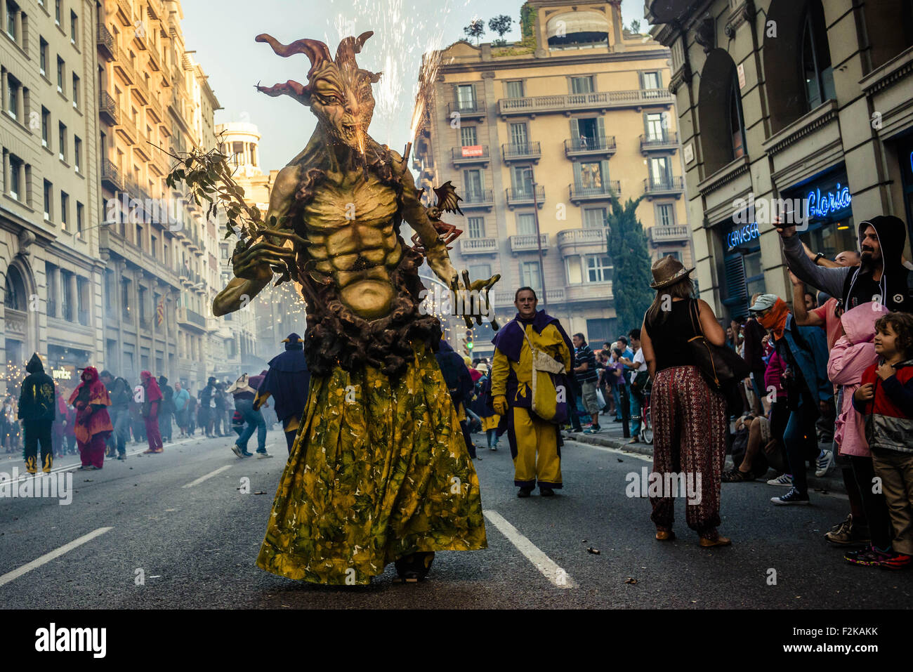 barcelona-catalonia-spain-20th-sep-2015-a-fire-beast-takes-part-in