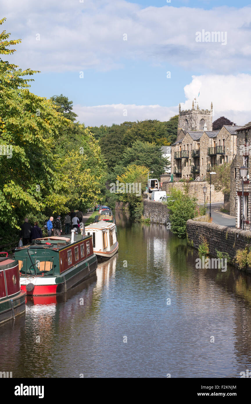 The Leeds and Liverpool canal as it passes through Skipton, West Yorkshire England, UK Stock Photo