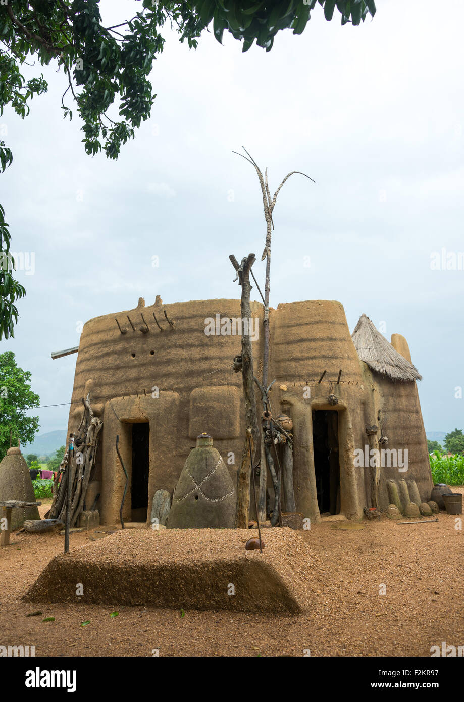Benin West Africa Boukoumb Traditional Tata Somba Houses With benin-west-africa-boukoumb-traditional-tata-somba-houses-with