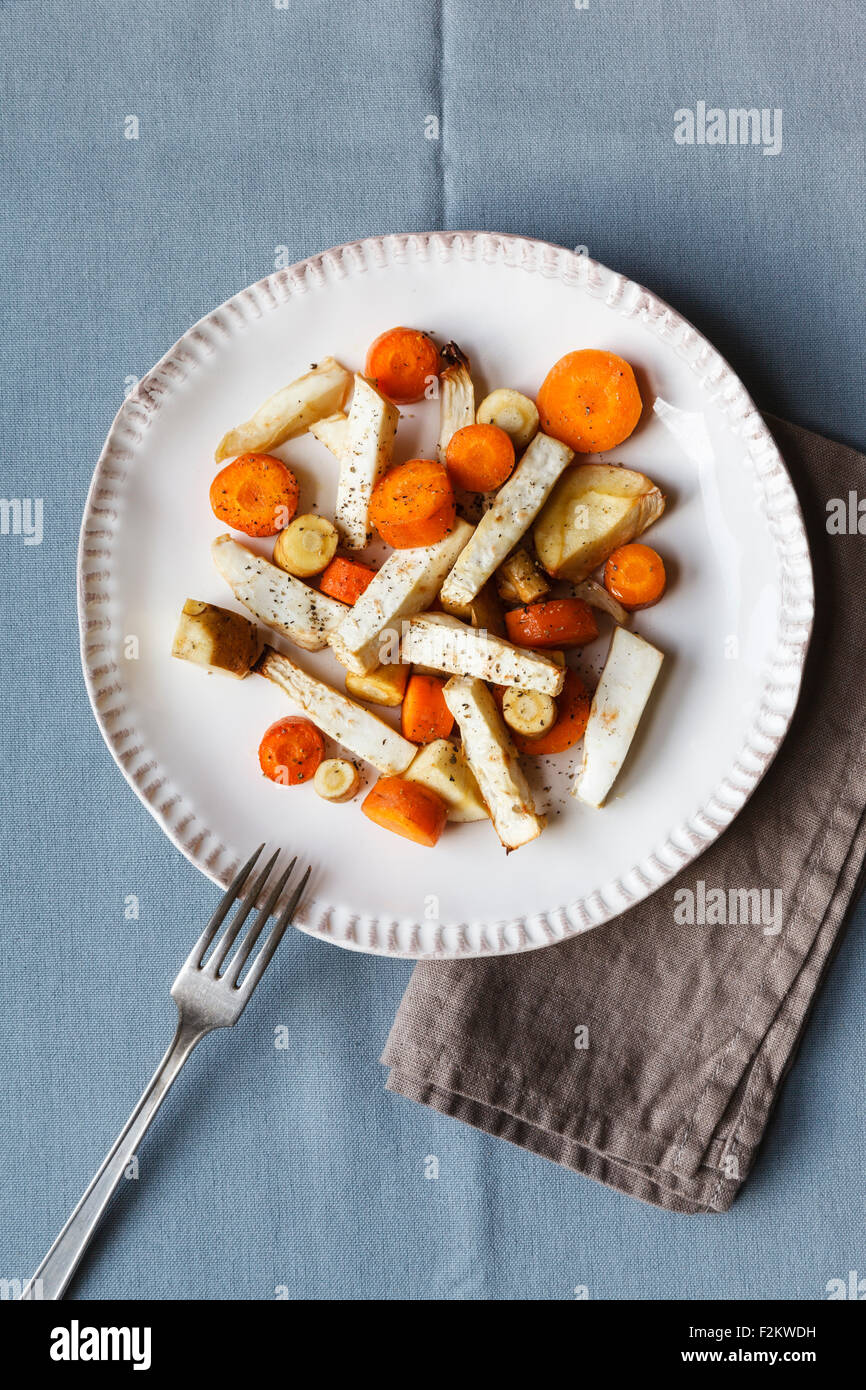 Roasted root vegetable, carrot, parsnip and celeriac Stock Photo Alamy