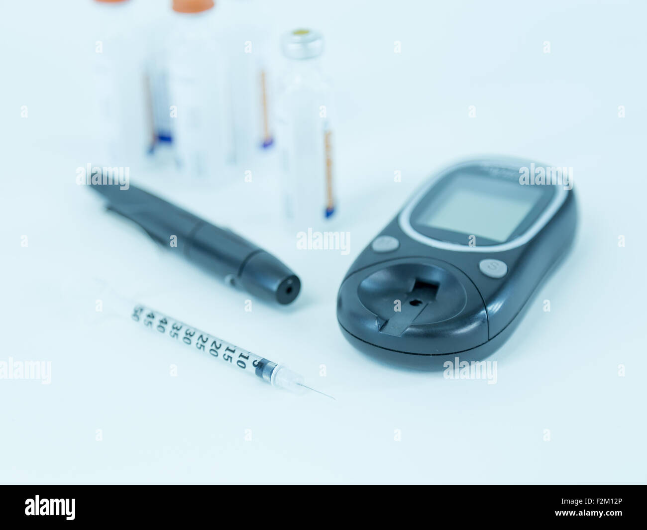 Diabetes testing kit hires stock photography and images Alamy