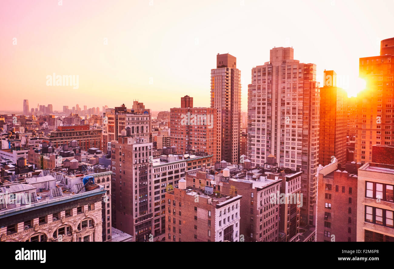 230 rooftop bar new york hi-res stock photography and images - Alamy