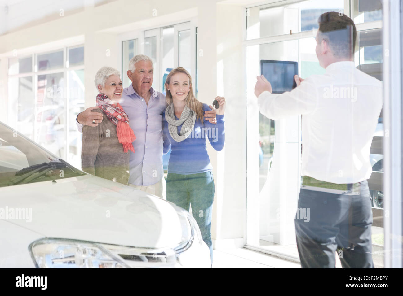 Photographing car dealership hi-res stock photography and images - Alamy