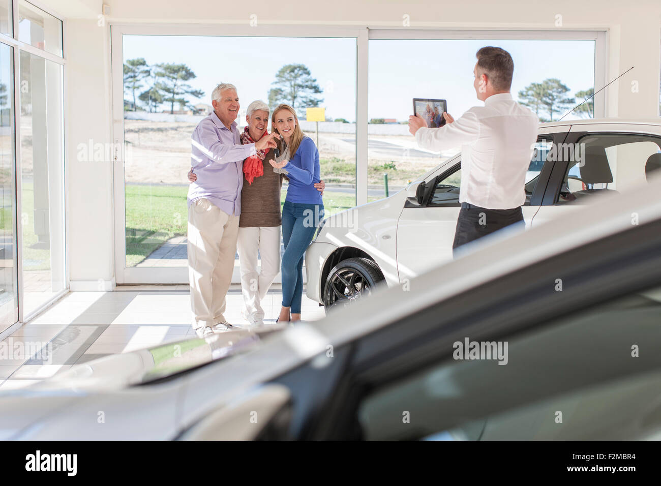 Photographing car dealership hi-res stock photography and images - Alamy