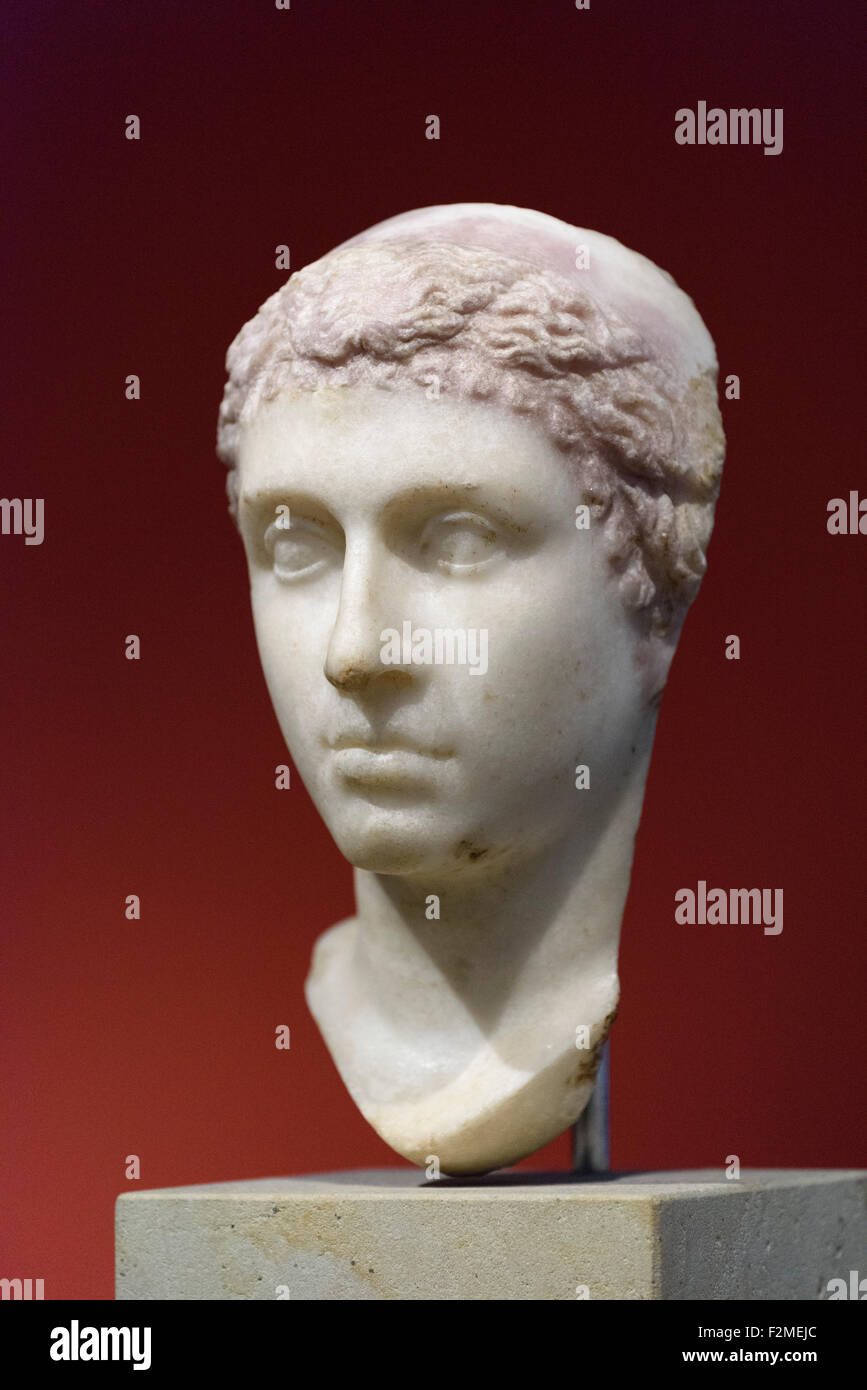 Berlin. Germany. Portrait of Cleopatra VII, 40-30 BC, Altes Museum ...