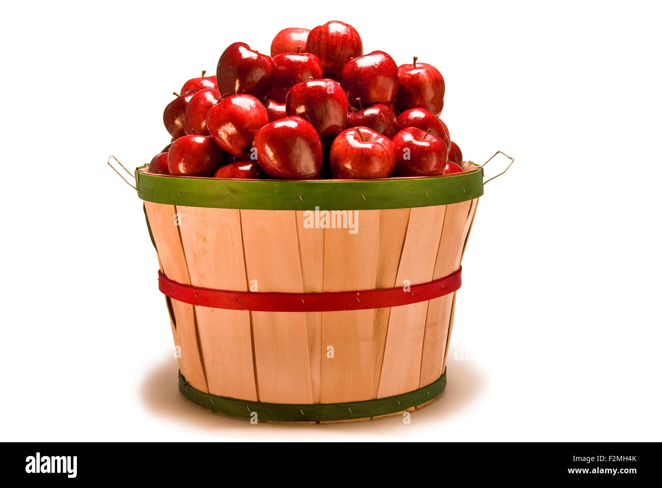 Beautiful Bushel Basket Of Apples Stock Photo - Alamy