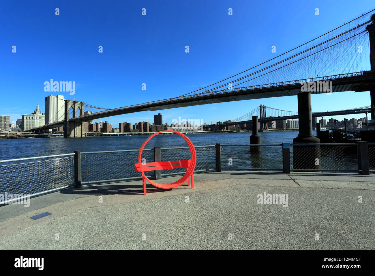 Brooklyn Bridge at Fulton Landing park brooklyn New York City Stock Photo Alamy