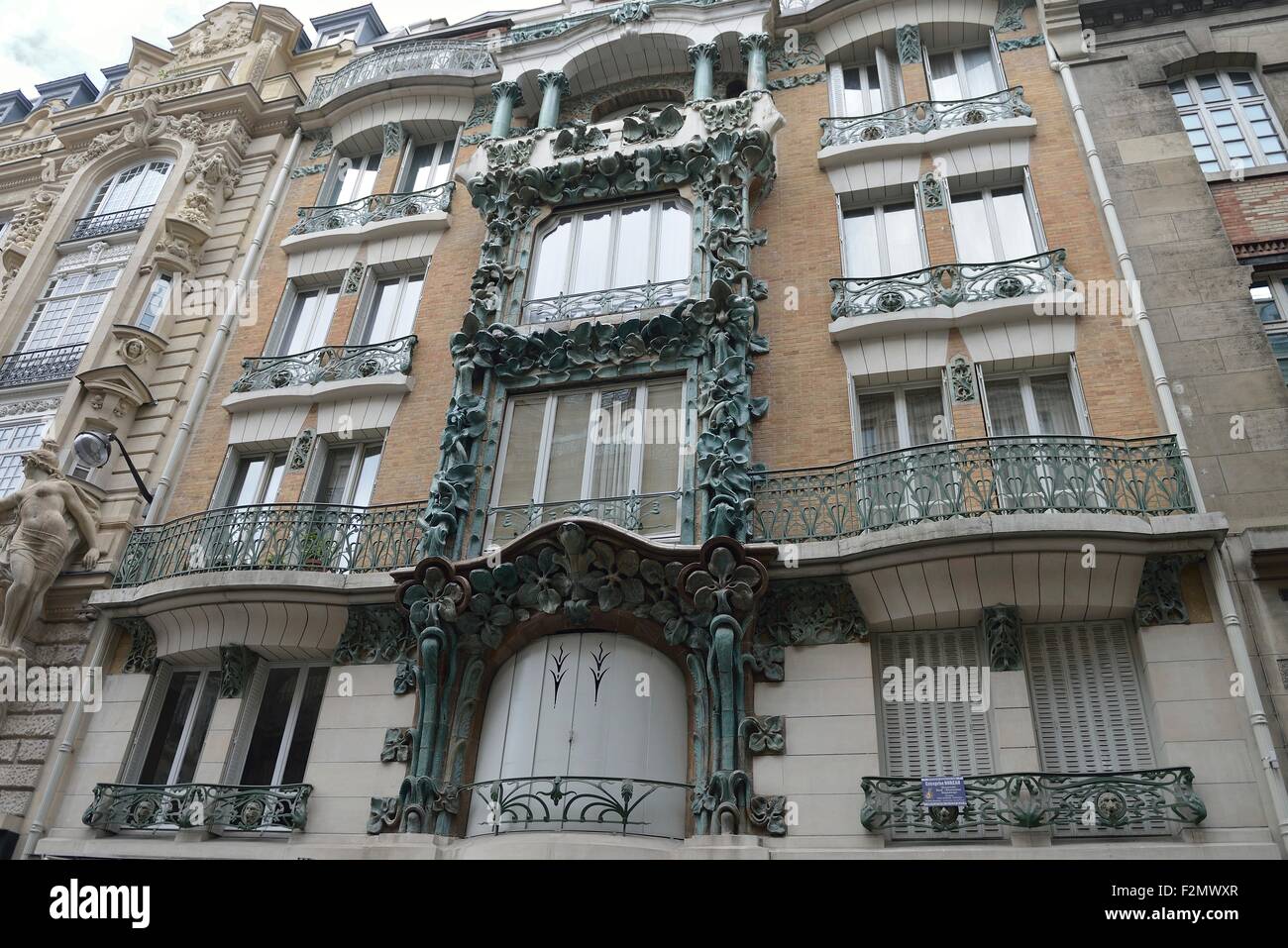 Art Nouveau building in Paris. Architects  Alexandre and Edouard Autant, 1901. Stock Photo
