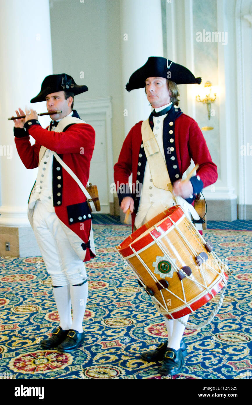 Costumed interpreters play the fife and drum at a reception at the Jefferson Hotel, Richmond, Virginia Stock Photo