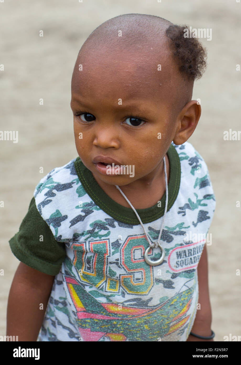 Benin, West Africa, Savalou, peul tribe boy with a funny haircut Stock  Photo - Alamy