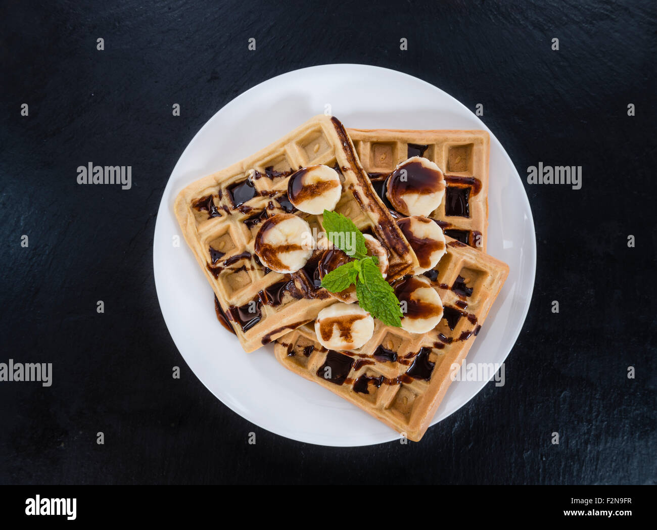 Bananas with sauce hi-res stock photography and images - Alamy
