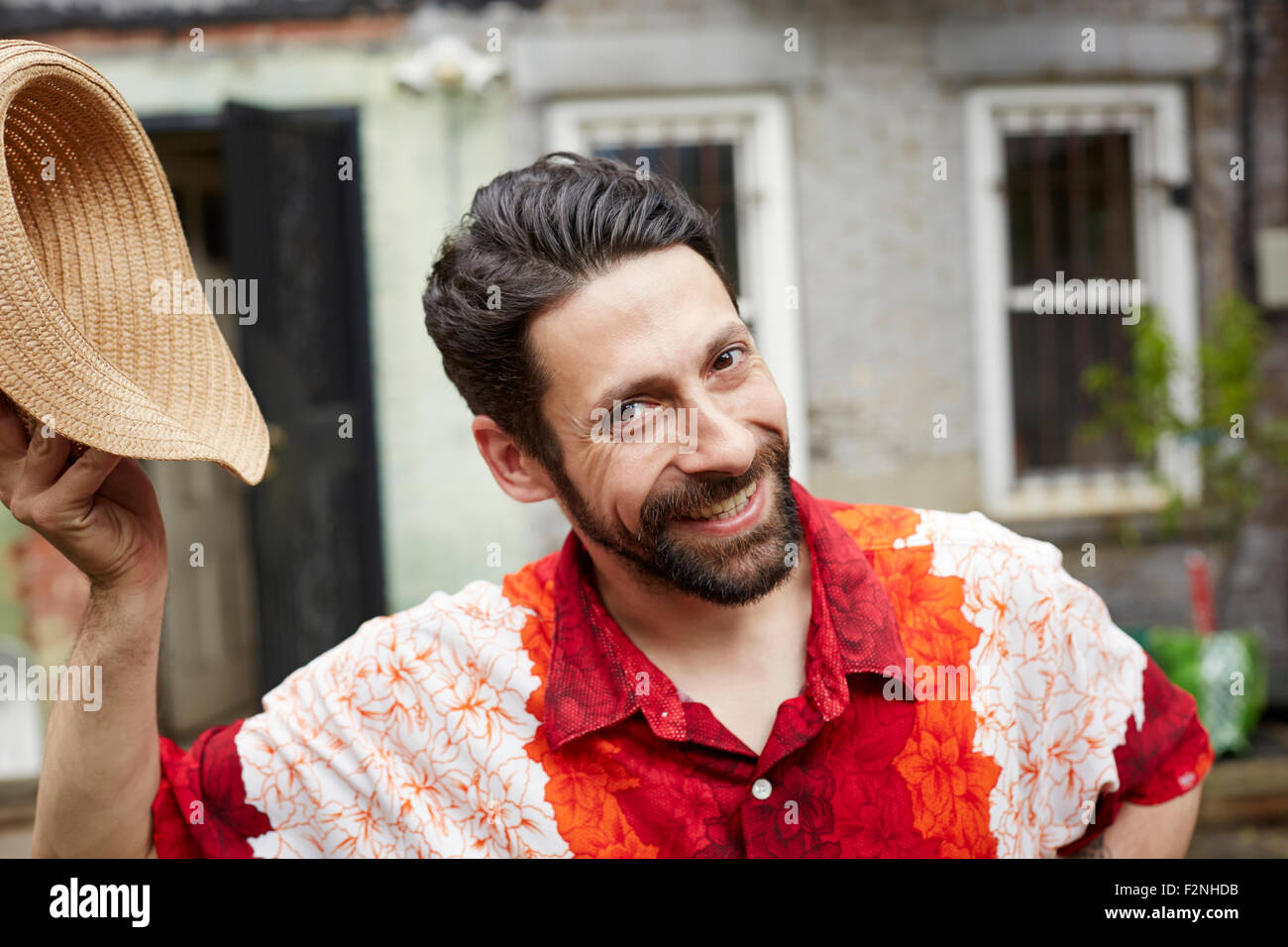 Man straw hat beard hi-res stock photography and images - Alamy