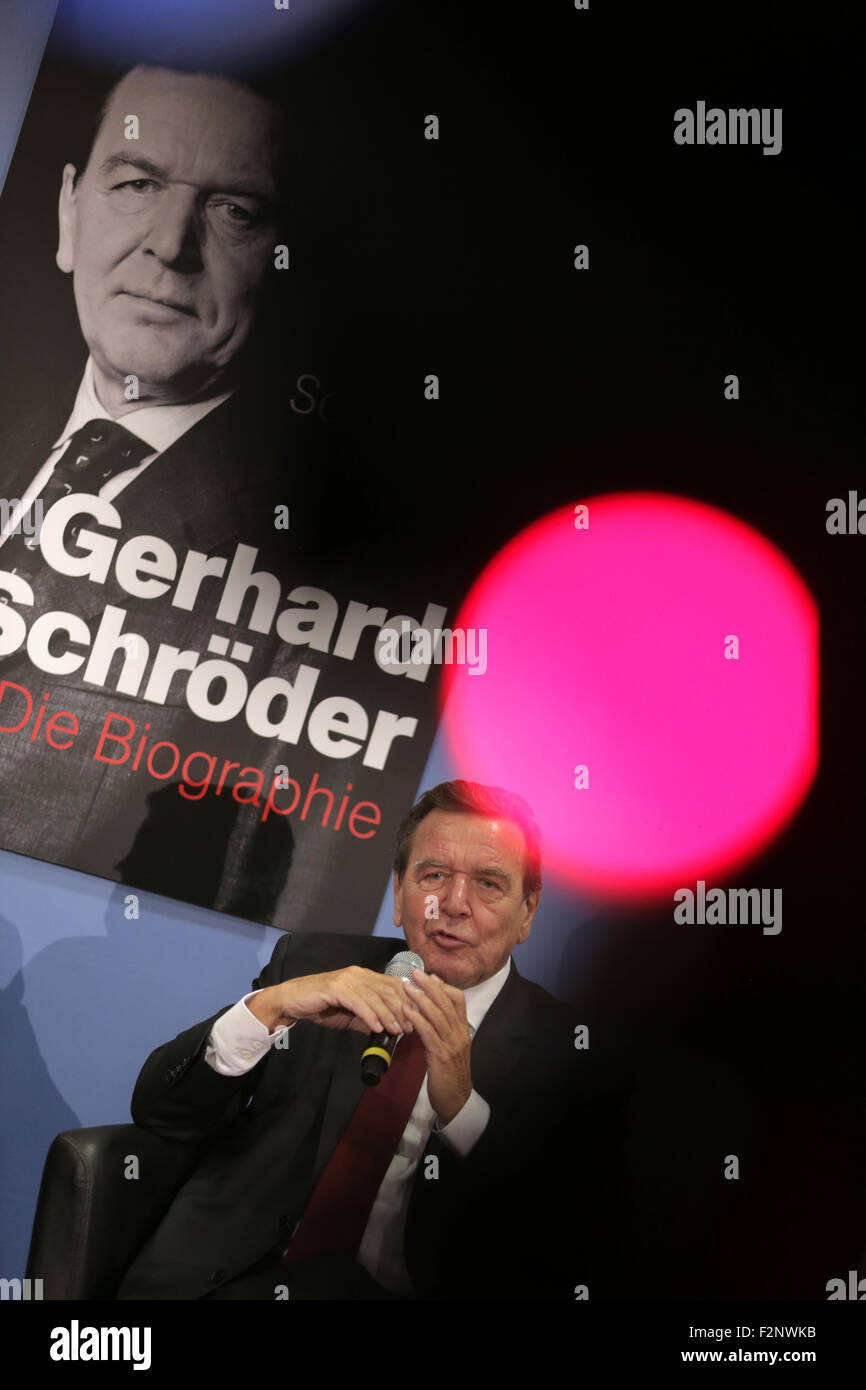 Berlin, Germany. 22nd Sep, 2015. Former German Chancellor Gerhard ...