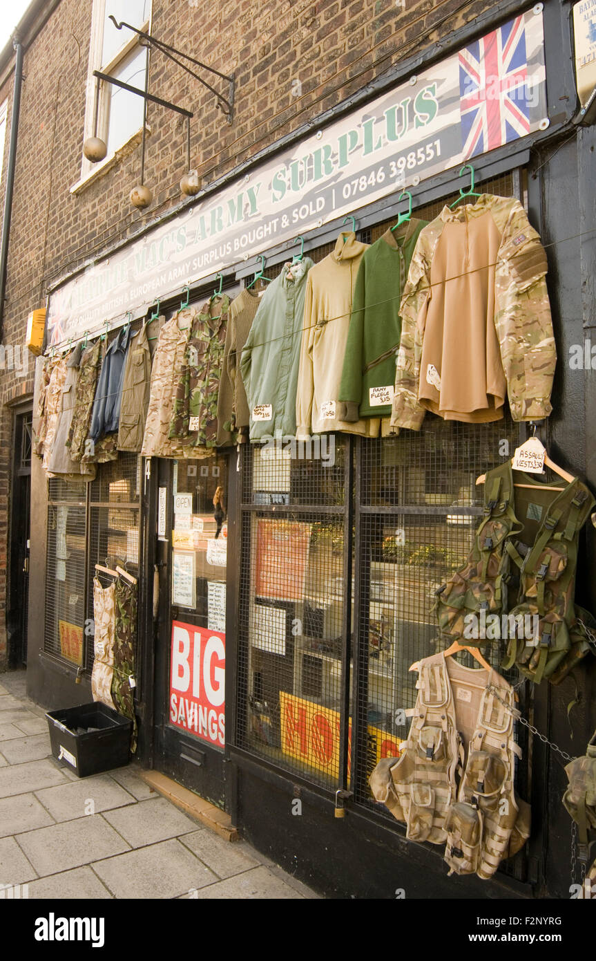 Army surplus store hi-res stock photography and images - Alamy