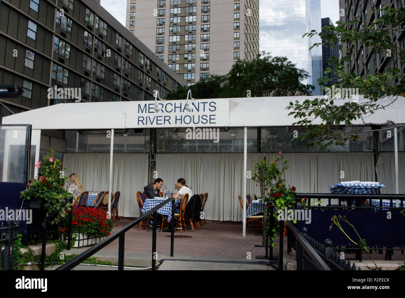 The north terrace at Merchants River House, a restaurant in Battery Park City, Manhattan, New York City. Stock Photo