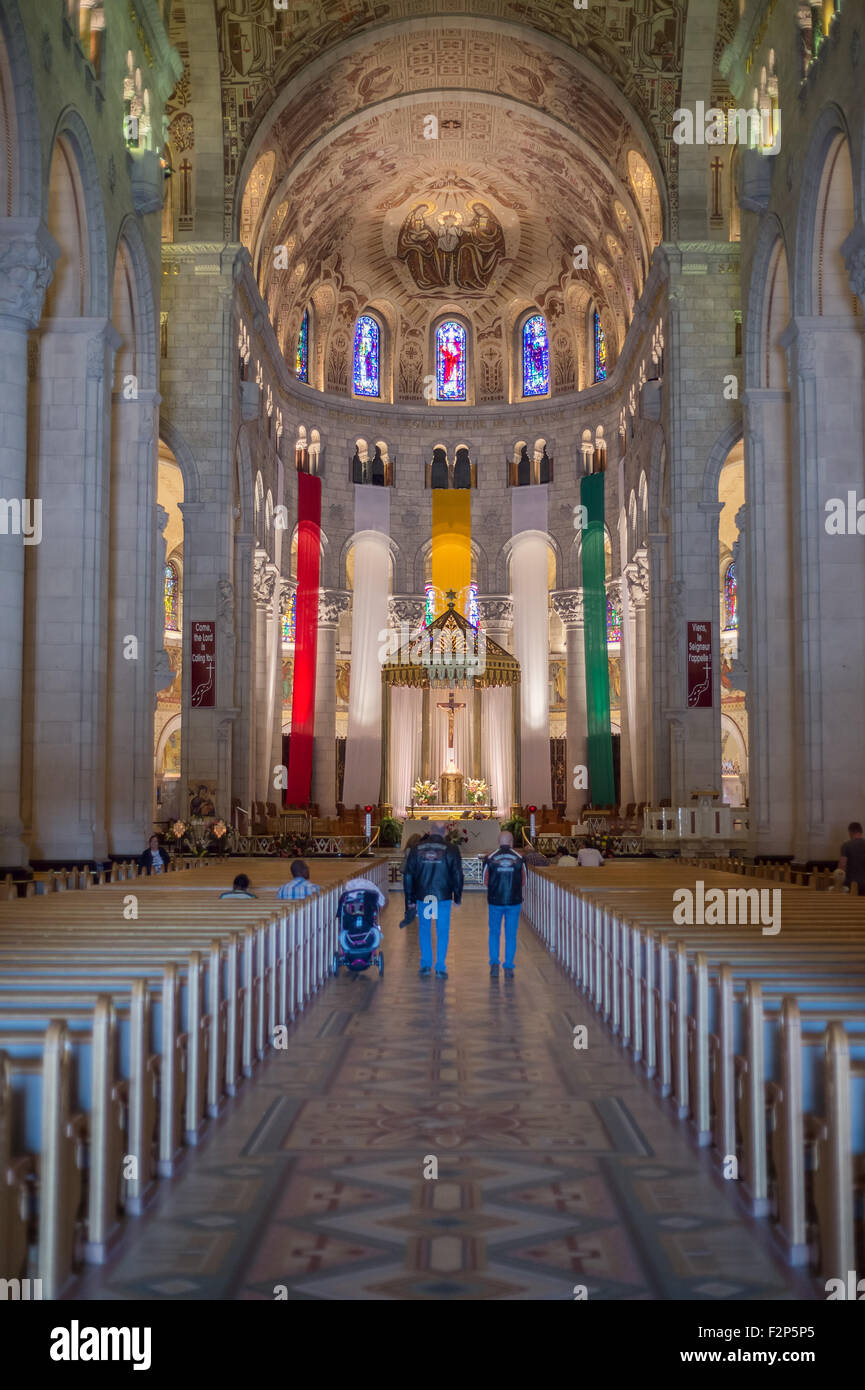 Sainte anne de beaupré hires stock photography and images Alamy