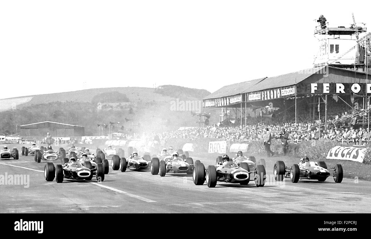 BRMs lead at the start Goodwood 1965 Stock Photo