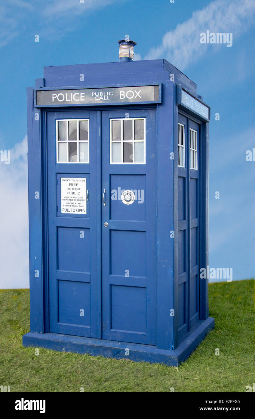 Doctor WHO telephone British Police BOX Stock Photo - Alamy