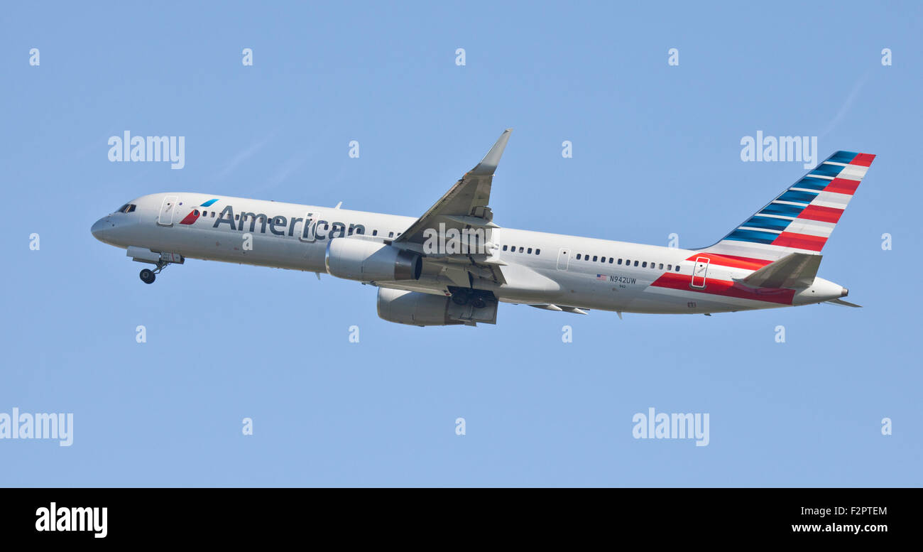 American Airlines Boeing 757 N942UW taking off from London Heathrow Airport LHR Stock Photo